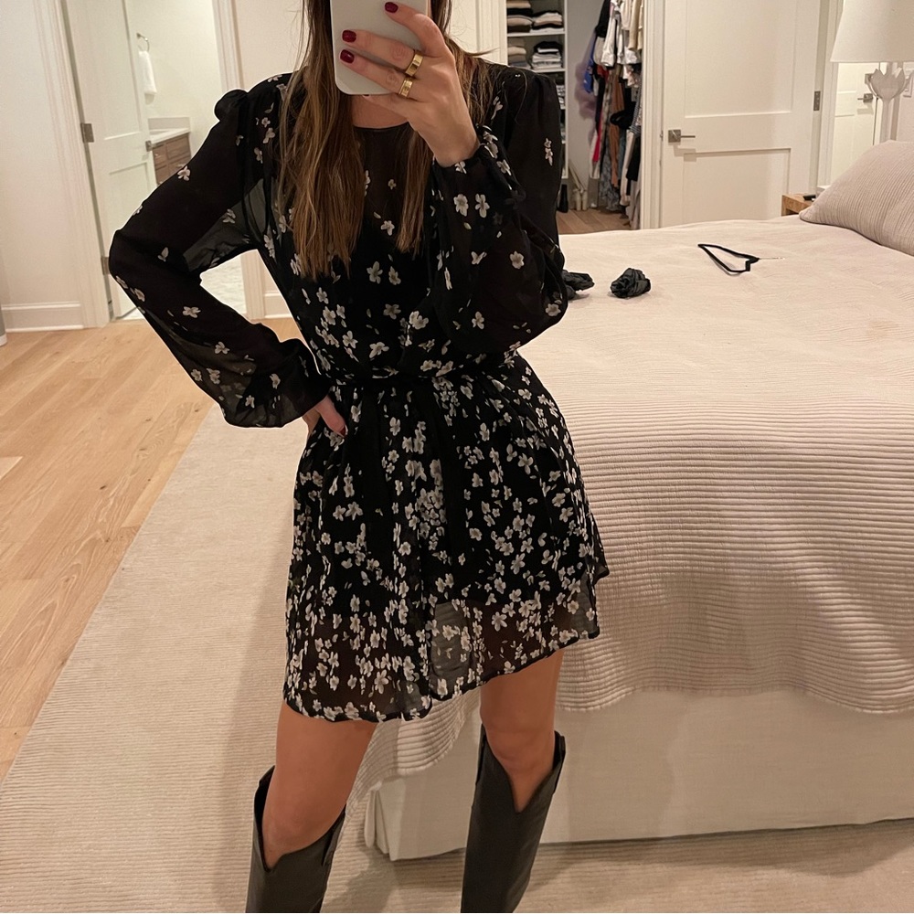 Reformation Floral long sleeve mini dress size XXS